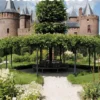 De kasteeltuinen van het Muiderslot