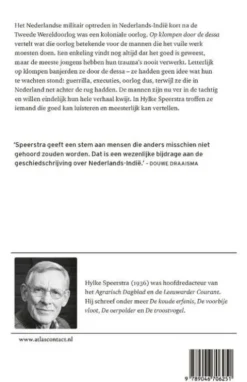 Op klompen door de dessa